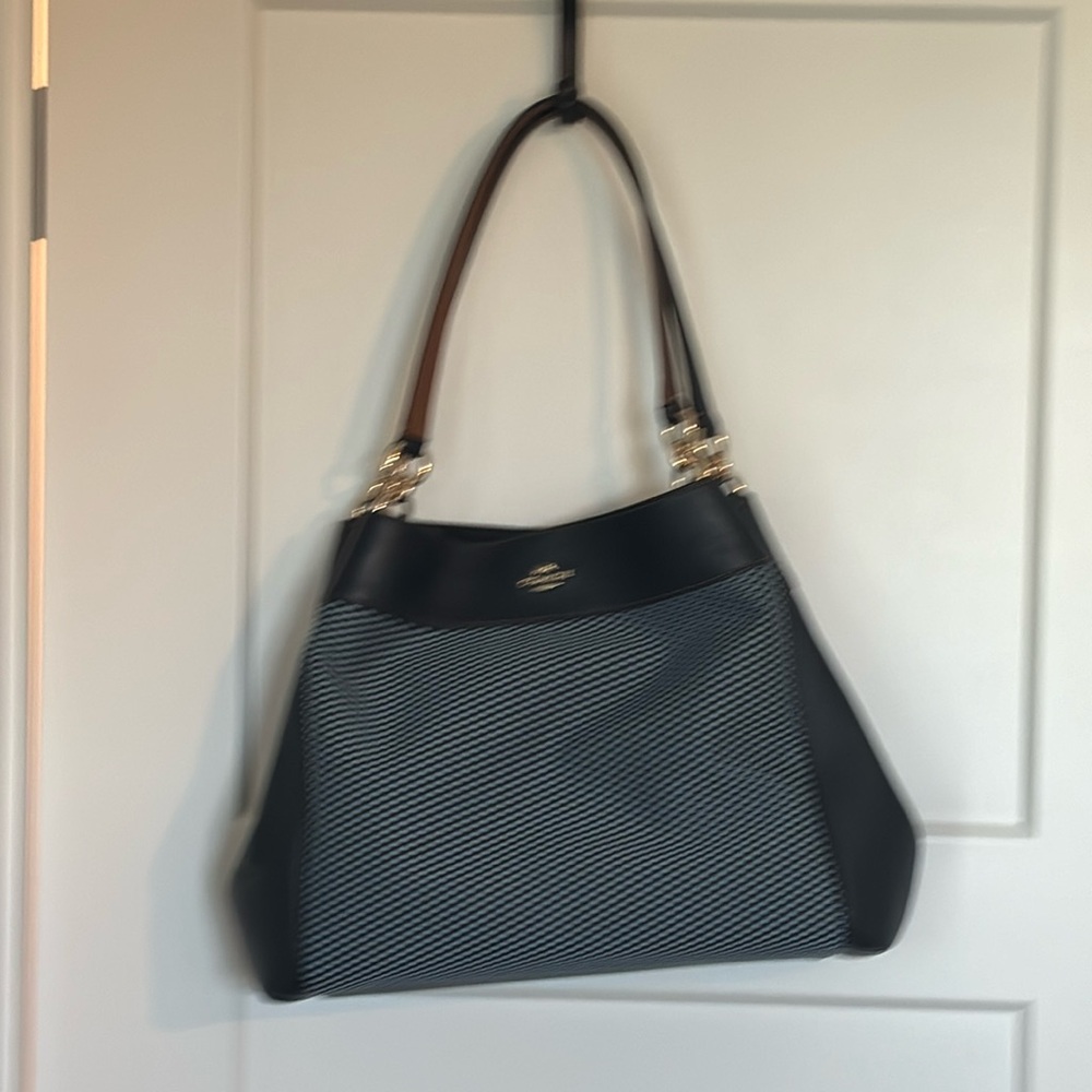 Coach Navy shoulder bag